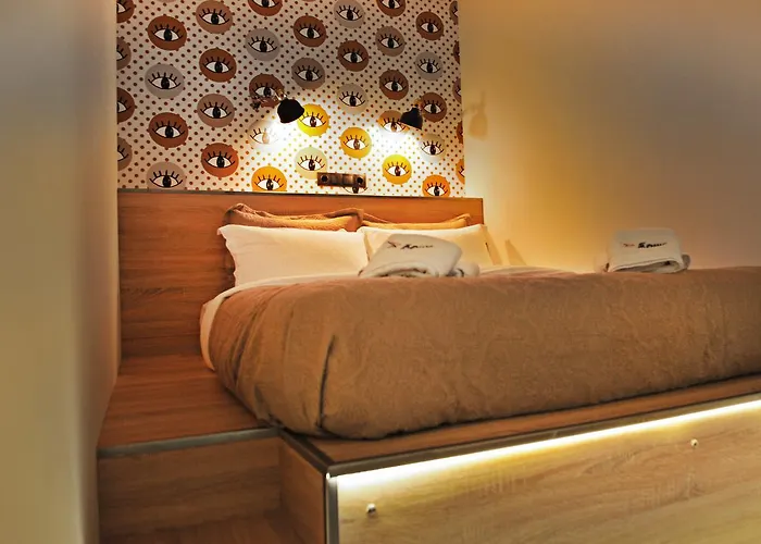 The Athenians Modern Apartments